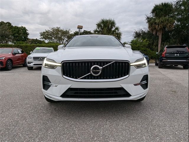 2022 Volvo XC60 Momentum