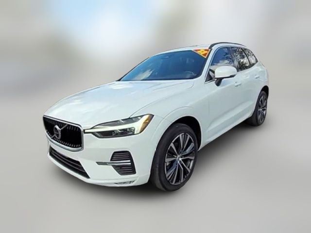 2022 Volvo XC60 Momentum