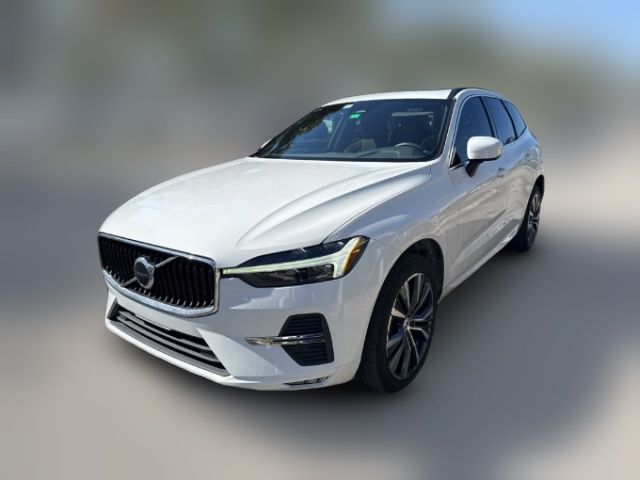 2022 Volvo XC60 Momentum