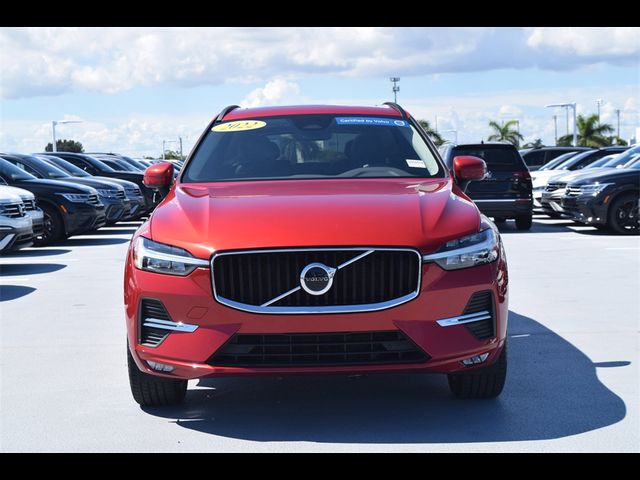 2022 Volvo XC60 Momentum