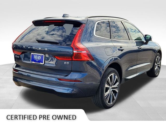 2022 Volvo XC60 Momentum