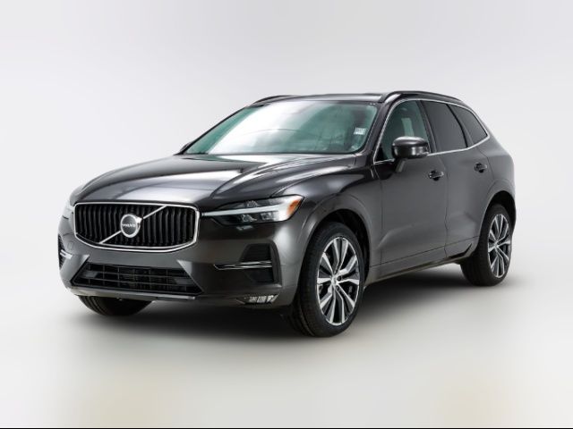 2022 Volvo XC60 Momentum