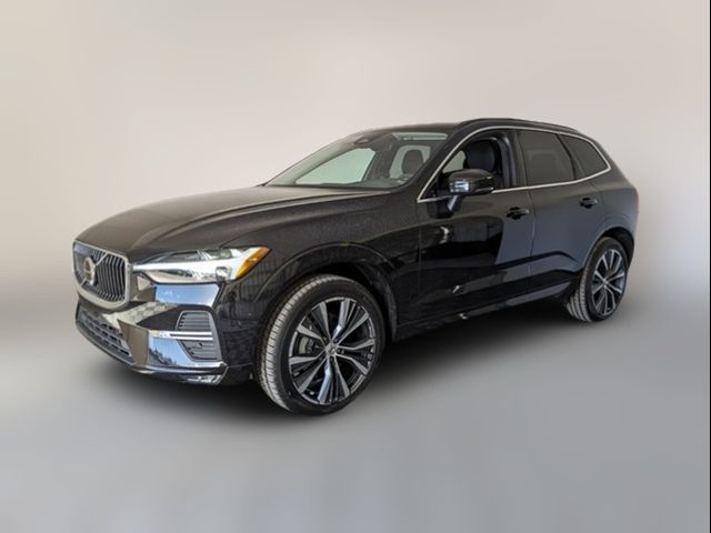 2022 Volvo XC60 Momentum