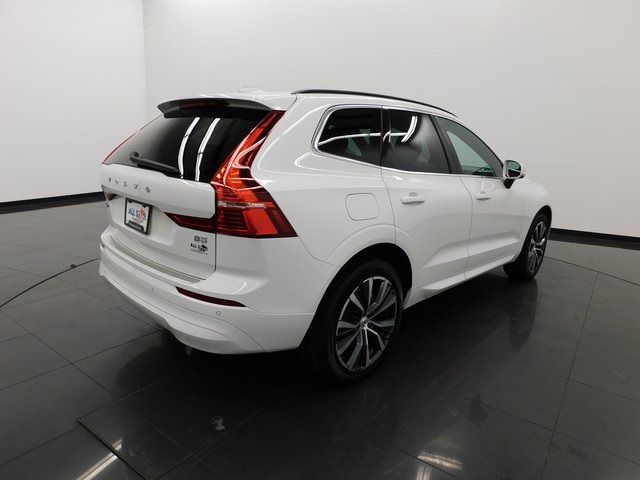 2022 Volvo XC60 Momentum