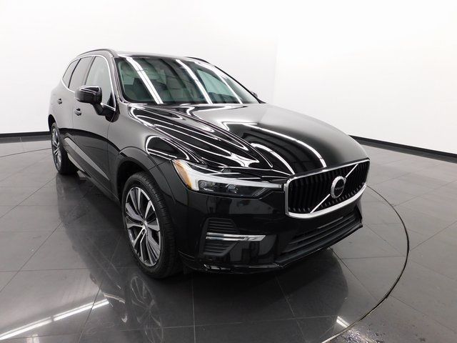 2022 Volvo XC60 Momentum