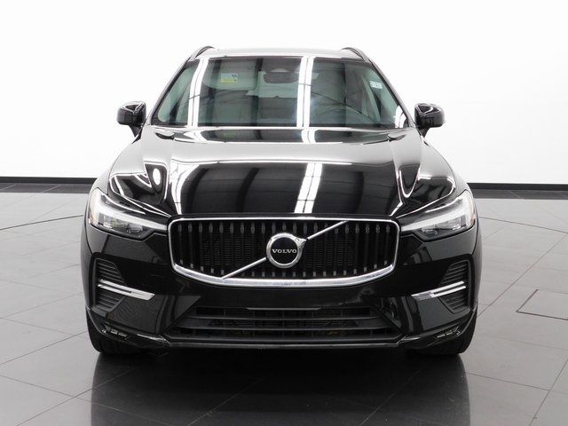 2022 Volvo XC60 Momentum