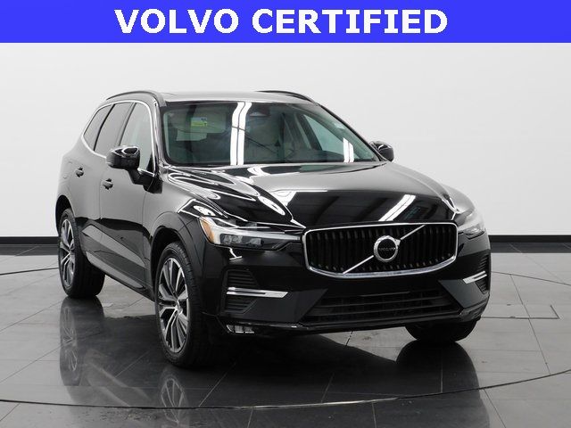 2022 Volvo XC60 Momentum