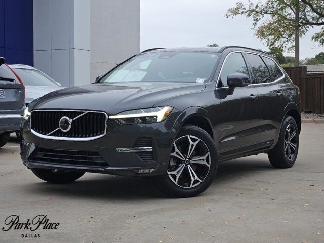 2022 Volvo XC60 Momentum