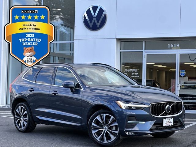 2022 Volvo XC60 Momentum