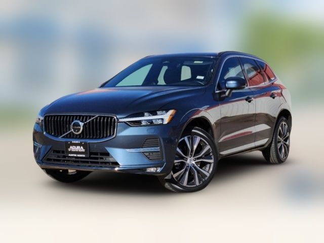 2022 Volvo XC60 Momentum