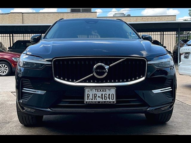 2022 Volvo XC60 Momentum