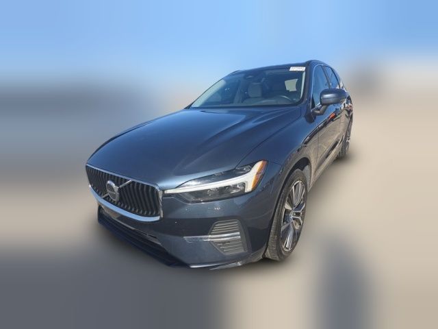 2022 Volvo XC60 Momentum