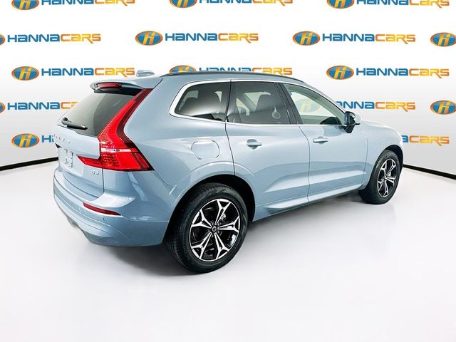 2022 Volvo XC60 Momentum