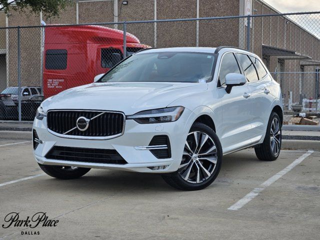 2022 Volvo XC60 Momentum