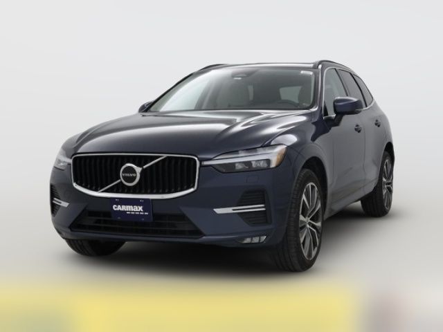 2022 Volvo XC60 Momentum