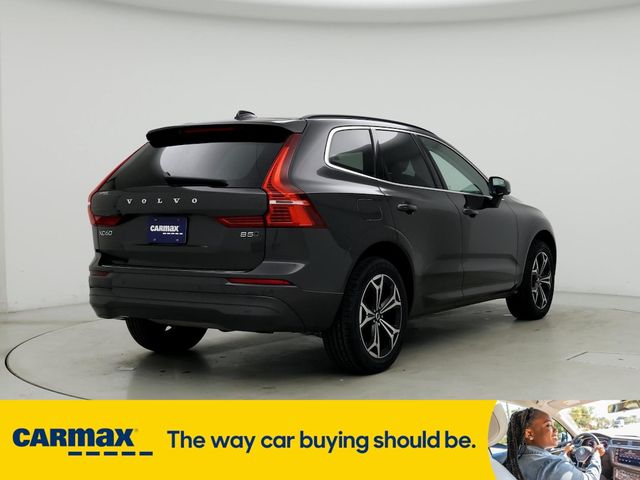 2022 Volvo XC60 Momentum