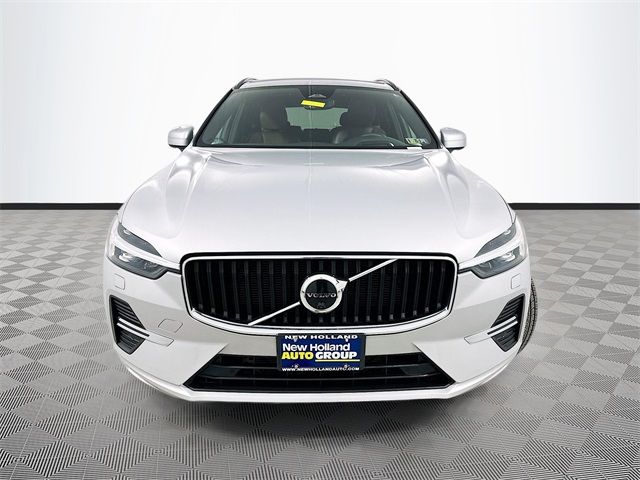2022 Volvo XC60 Momentum