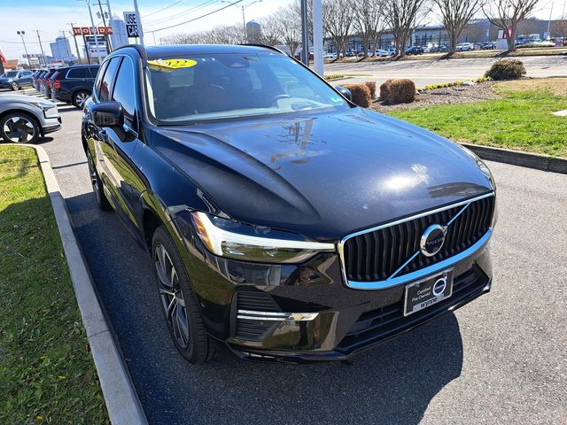 2022 Volvo XC60 Momentum