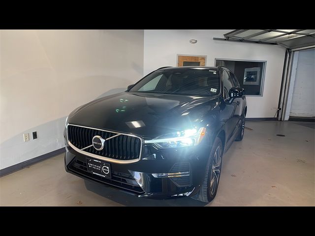 2022 Volvo XC60 Momentum