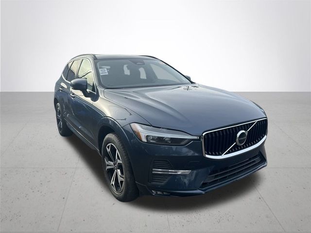 2022 Volvo XC60 Momentum