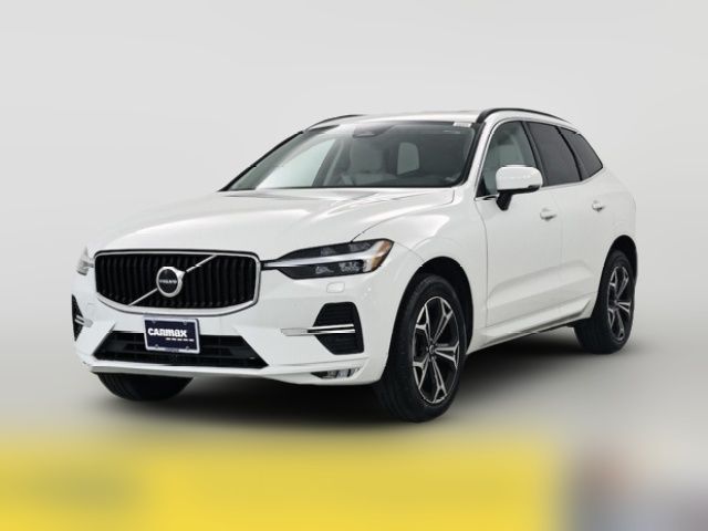 2022 Volvo XC60 Momentum
