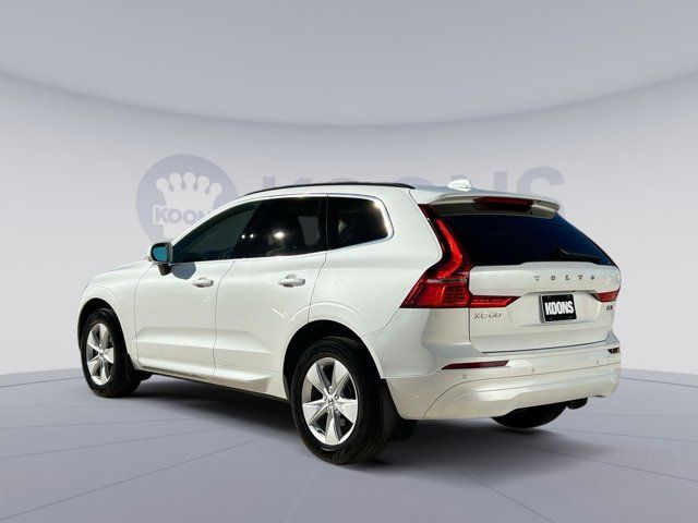 2022 Volvo XC60 Momentum