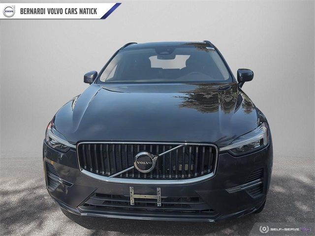 2022 Volvo XC60 Momentum