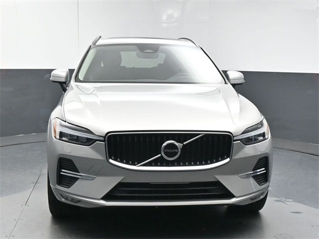 2022 Volvo XC60 Momentum