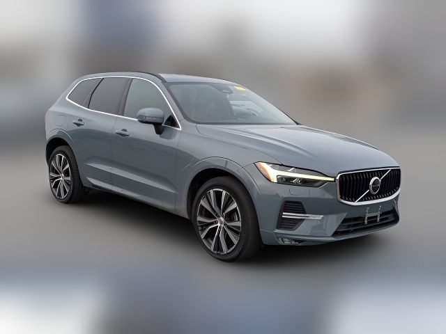 2022 Volvo XC60 Momentum