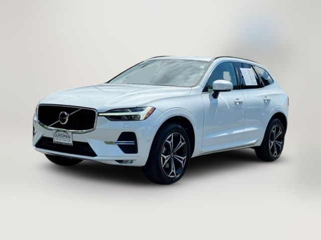 2022 Volvo XC60 Momentum