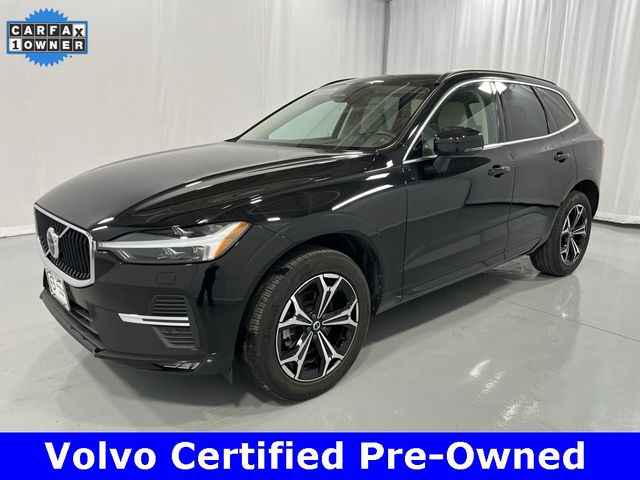 2022 Volvo XC60 Momentum