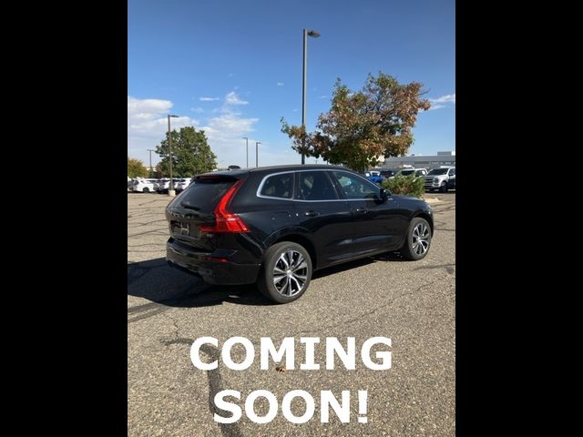 2022 Volvo XC60 Momentum