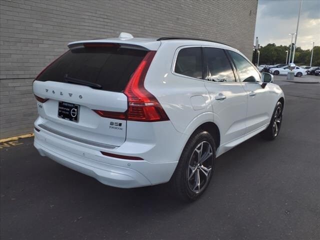 2022 Volvo XC60 Momentum