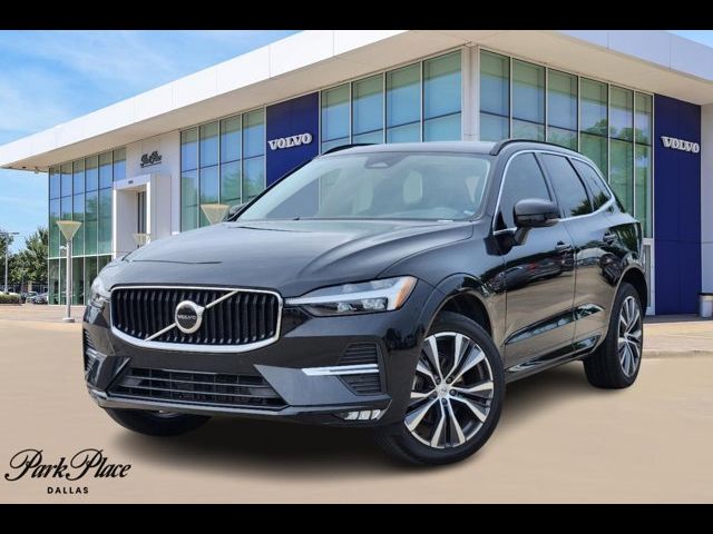 2022 Volvo XC60 Momentum