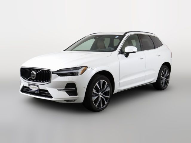 2022 Volvo XC60 Momentum