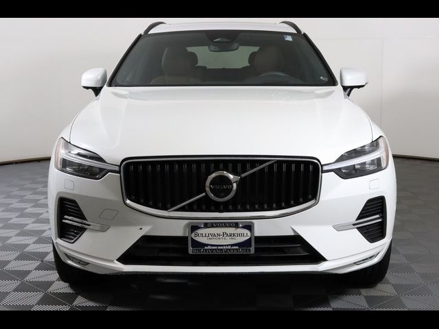 2022 Volvo XC60 Momentum