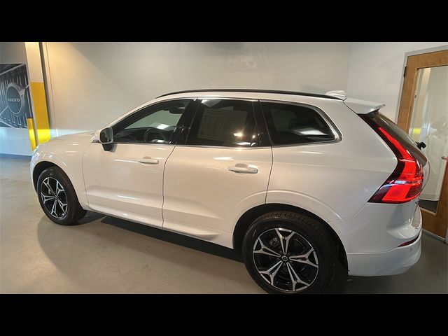 2022 Volvo XC60 Momentum