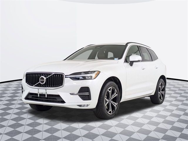 2022 Volvo XC60 Momentum