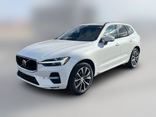 2022 Volvo XC60 Momentum