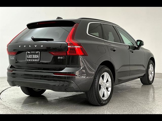 2022 Volvo XC60 Momentum