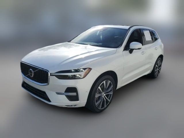 2022 Volvo XC60 Momentum