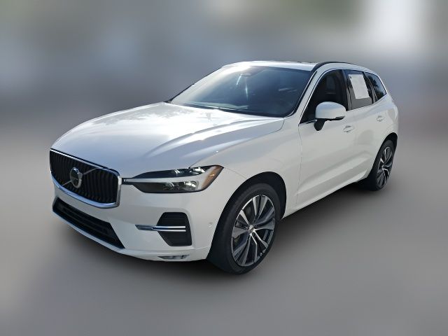 2022 Volvo XC60 Momentum