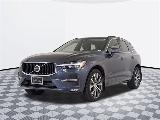 2022 Volvo XC60 Momentum