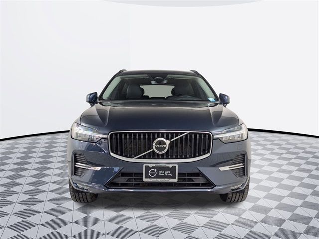 2022 Volvo XC60 Momentum