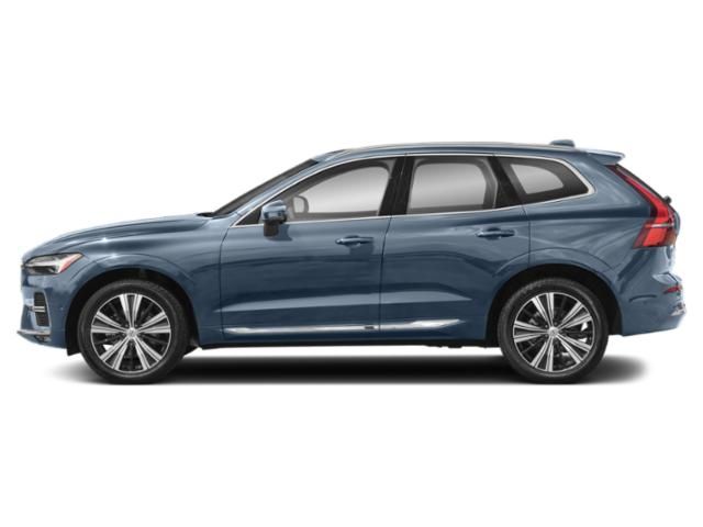 2022 Volvo XC60 Momentum