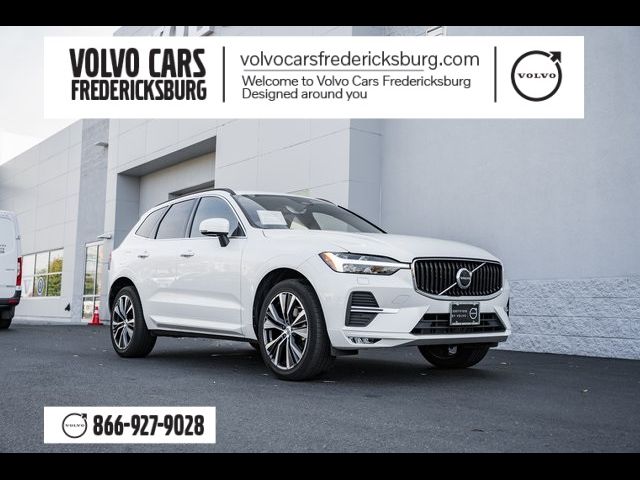 2022 Volvo XC60 Momentum