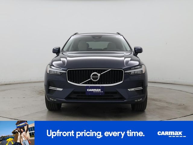 2022 Volvo XC60 Momentum