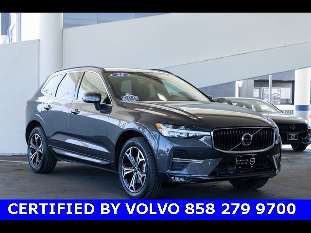 2022 Volvo XC60 Momentum