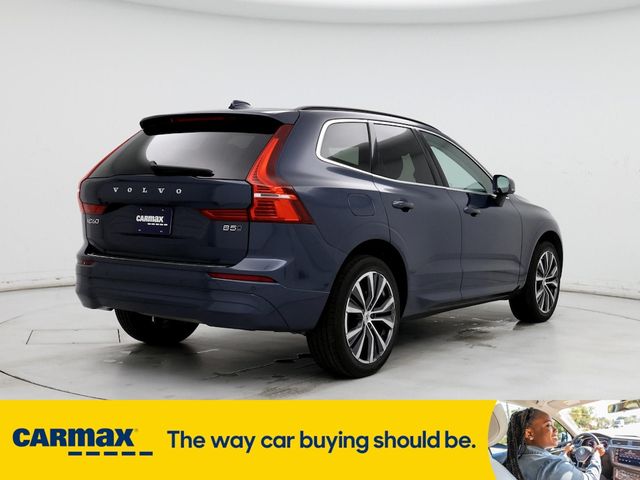 2022 Volvo XC60 Momentum