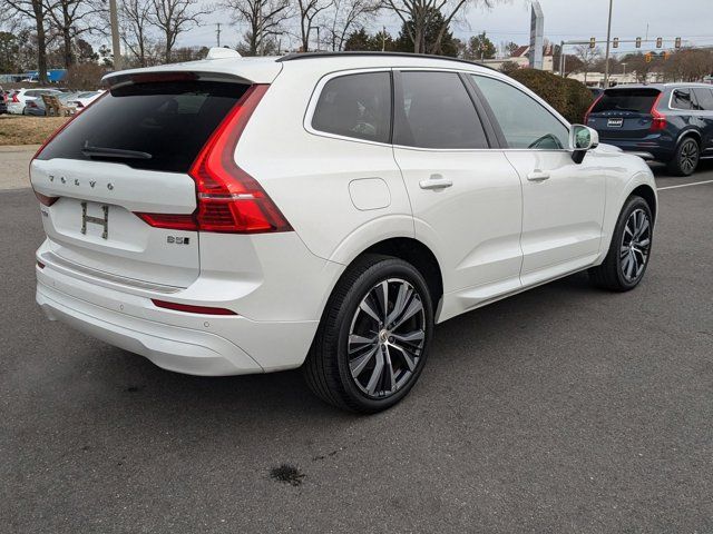 2022 Volvo XC60 Momentum